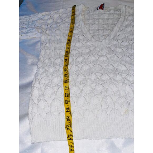Vintage Cape Isle Knitters Open Knit V-Neck - Women's Size L - Made in USA - Picture 7 of 7